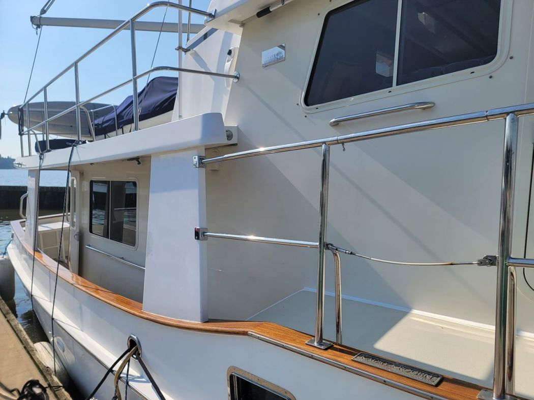 Kadey-Krogen Yacht Detailing