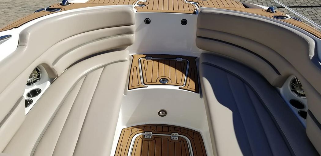Hurricane Deck Boat Cleaning