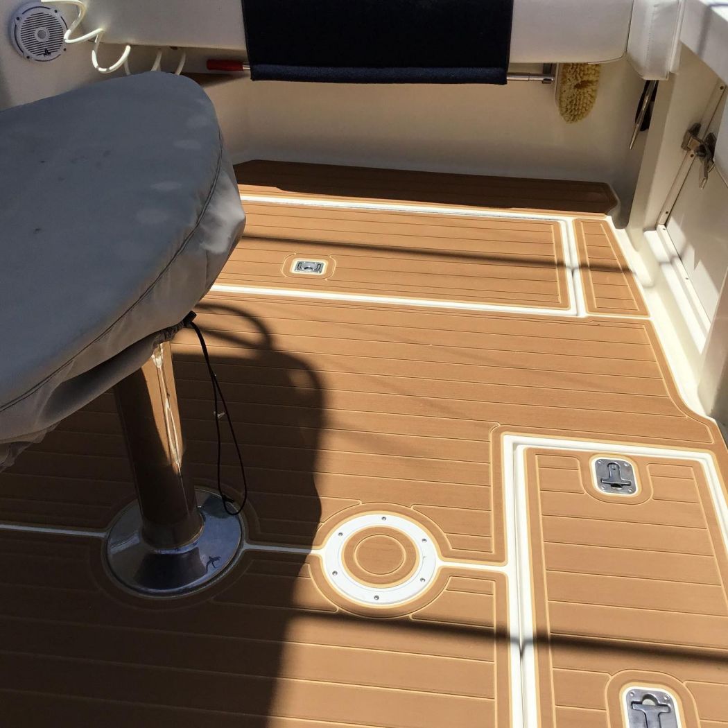 35 Carolina Classic SeaDek Installation