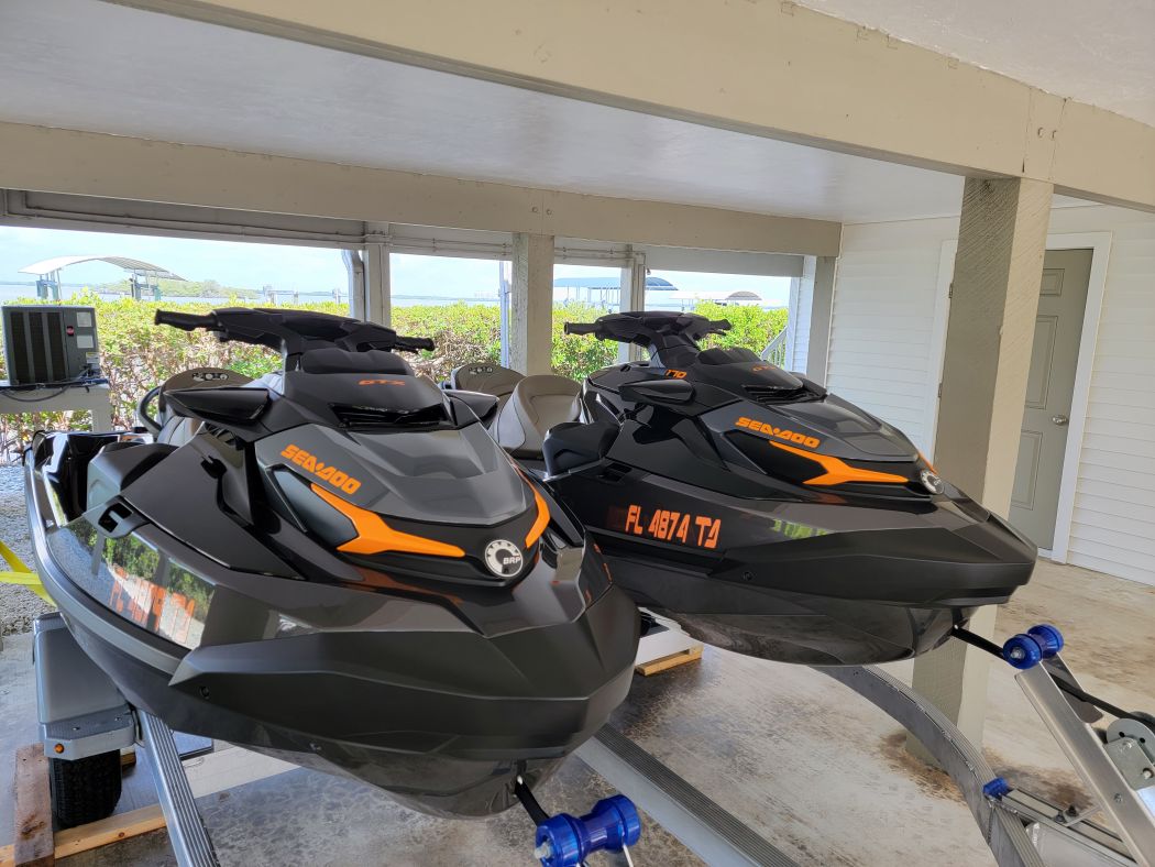 2022 Sea☆Doo jets ski's