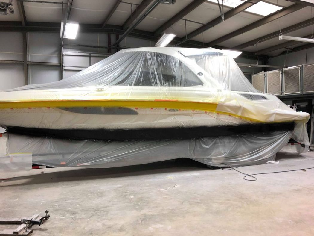 2018 Sea Ray 350 SLX Paint