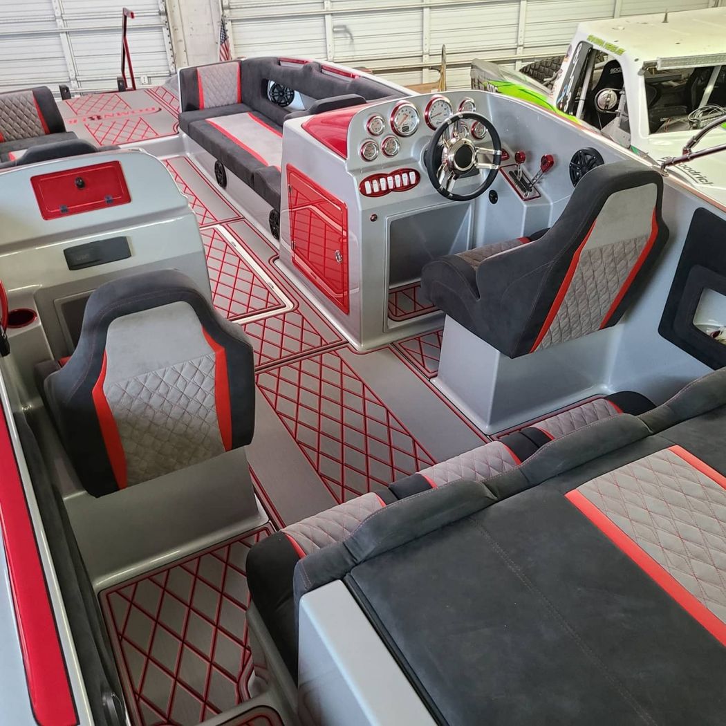 Domn8er Powerboat SeaDek Installation