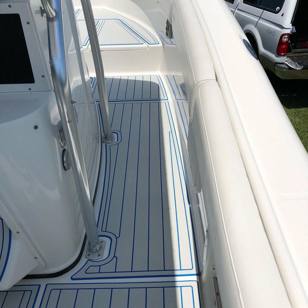 27 Triton Center Console SeaDek Installation