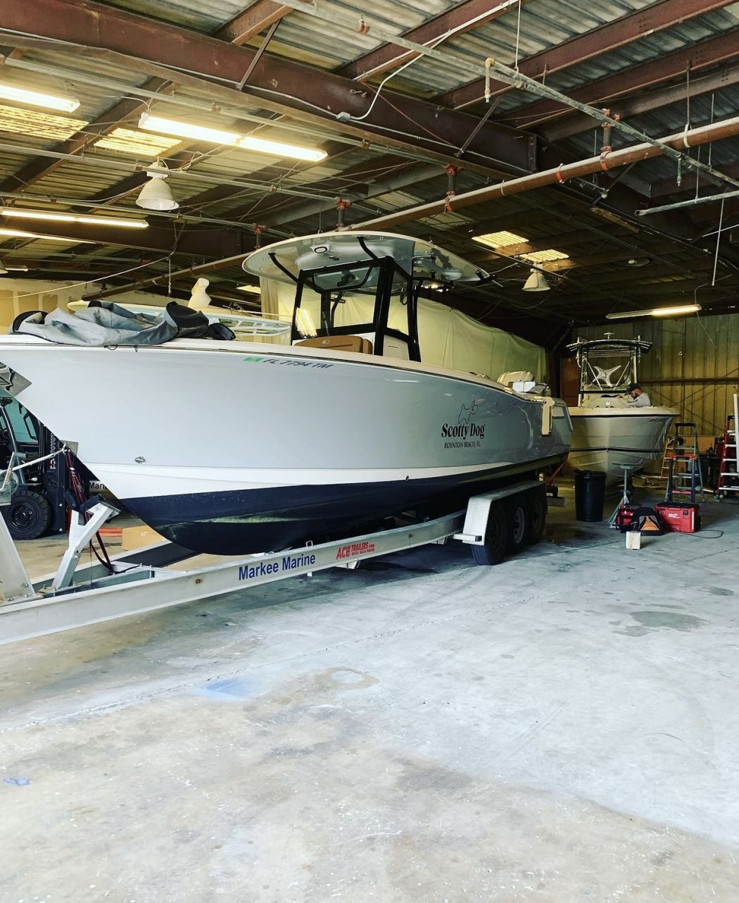 30 Sea Hunt "Scotty Dog" Seakeeper Install