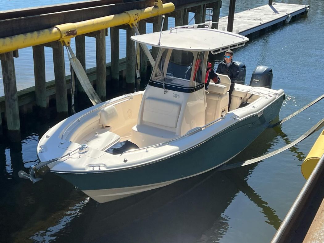 257 Grady White Boat Survey