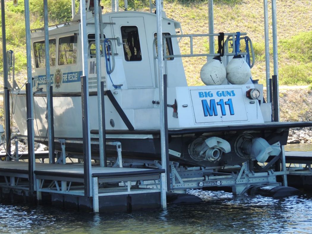 Fire Boat Lift