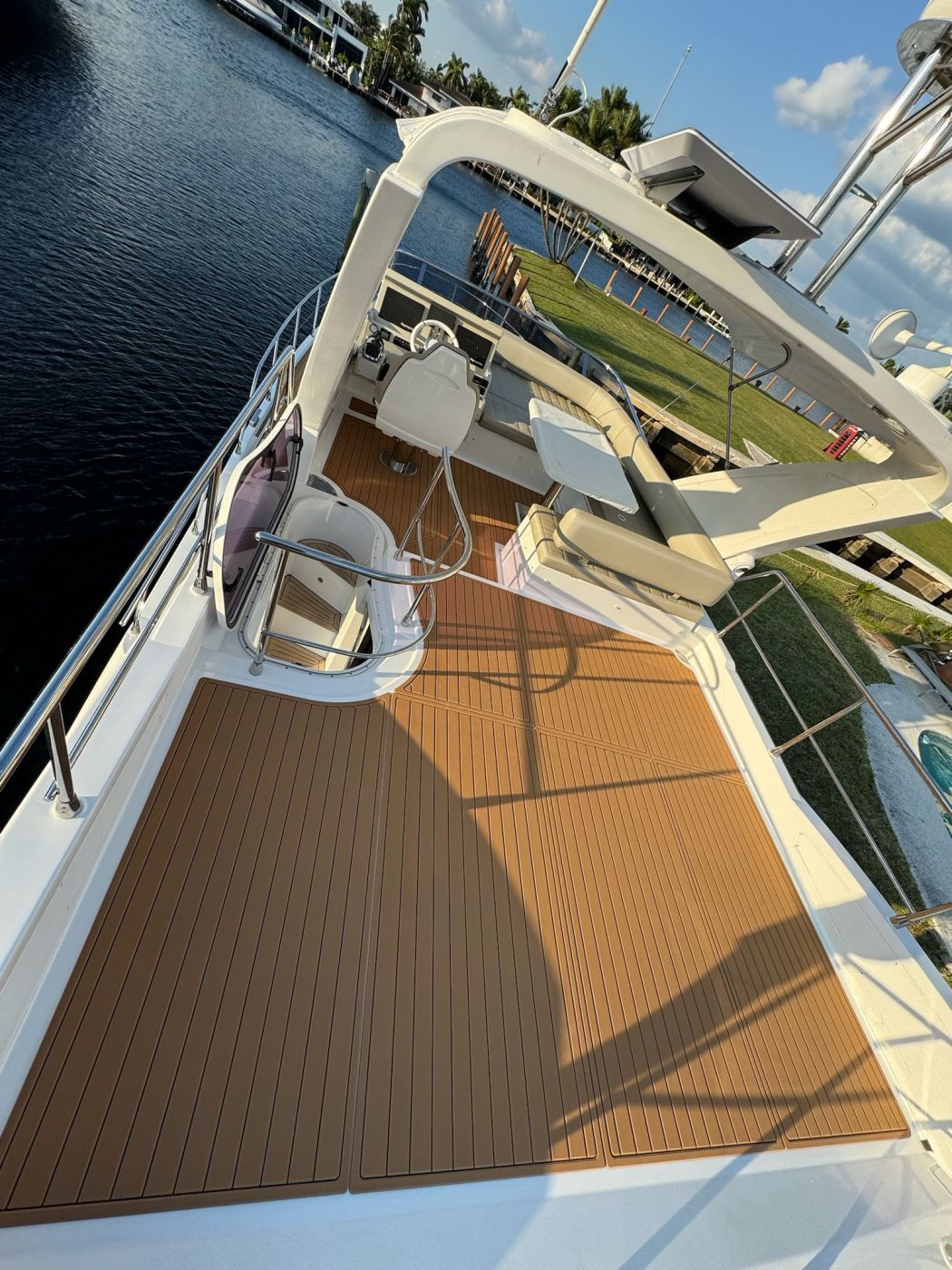 Azimut 50' foam boat flooring