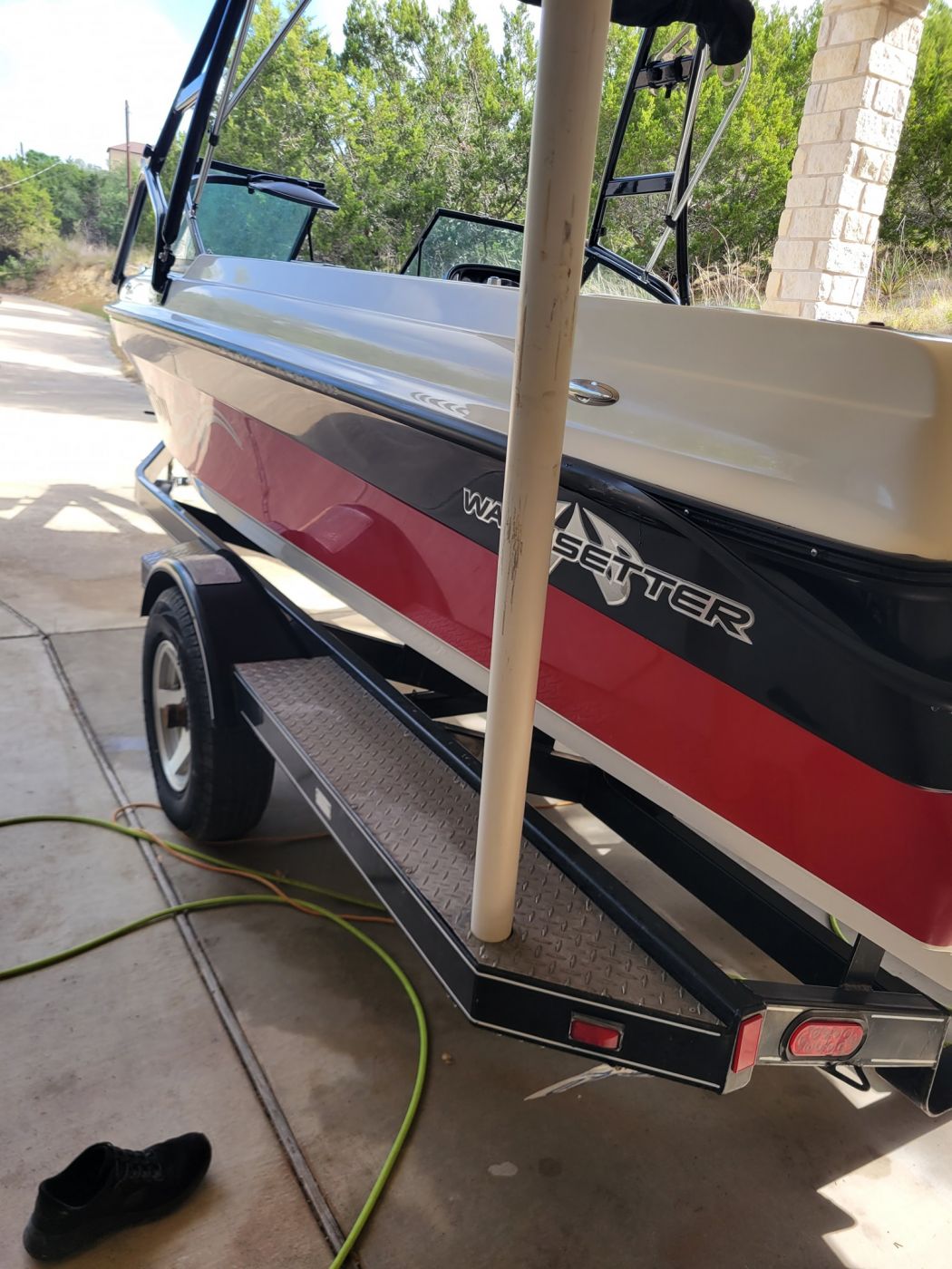 Lake Travis Boat Detailer