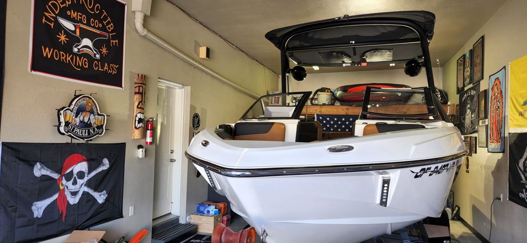 Malibu Wakesurf Boat Detailing