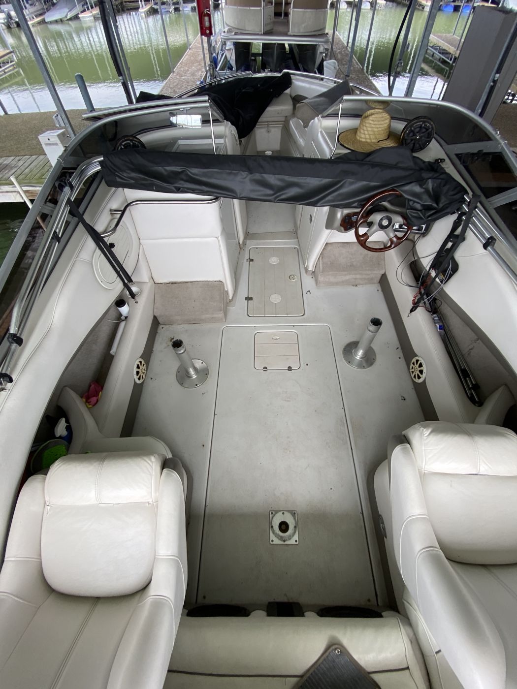 Crownline 266 BR SeaDek Flooring