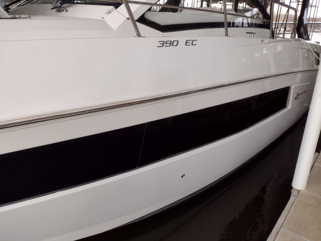 Boat Waxing