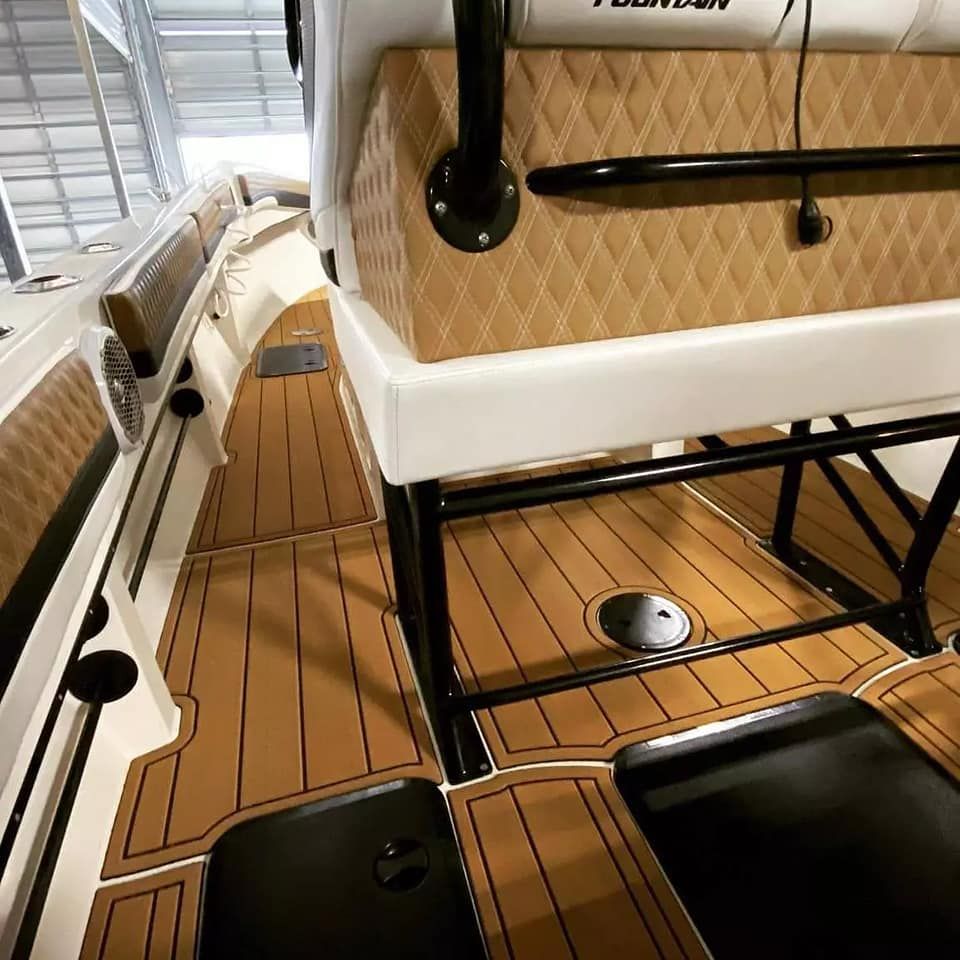 Fountain Center Console SeaDek Installers