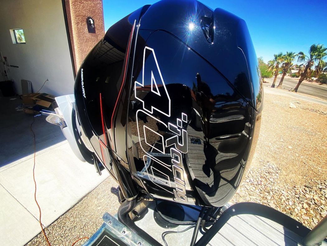 Pontoon Detailing Lake Havasu