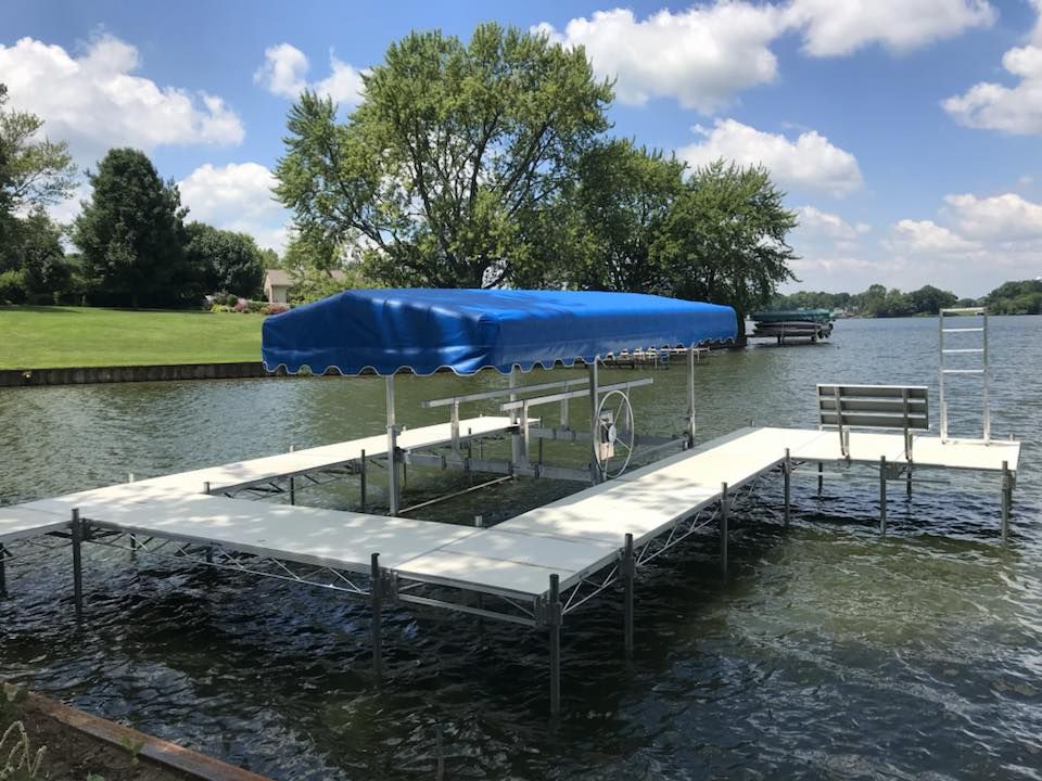 Aluminum Docks & Lifts