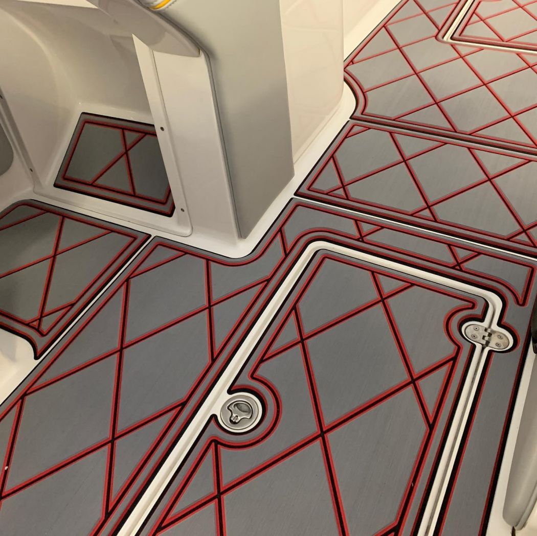 Magic Deckboat SeaDek Flooring