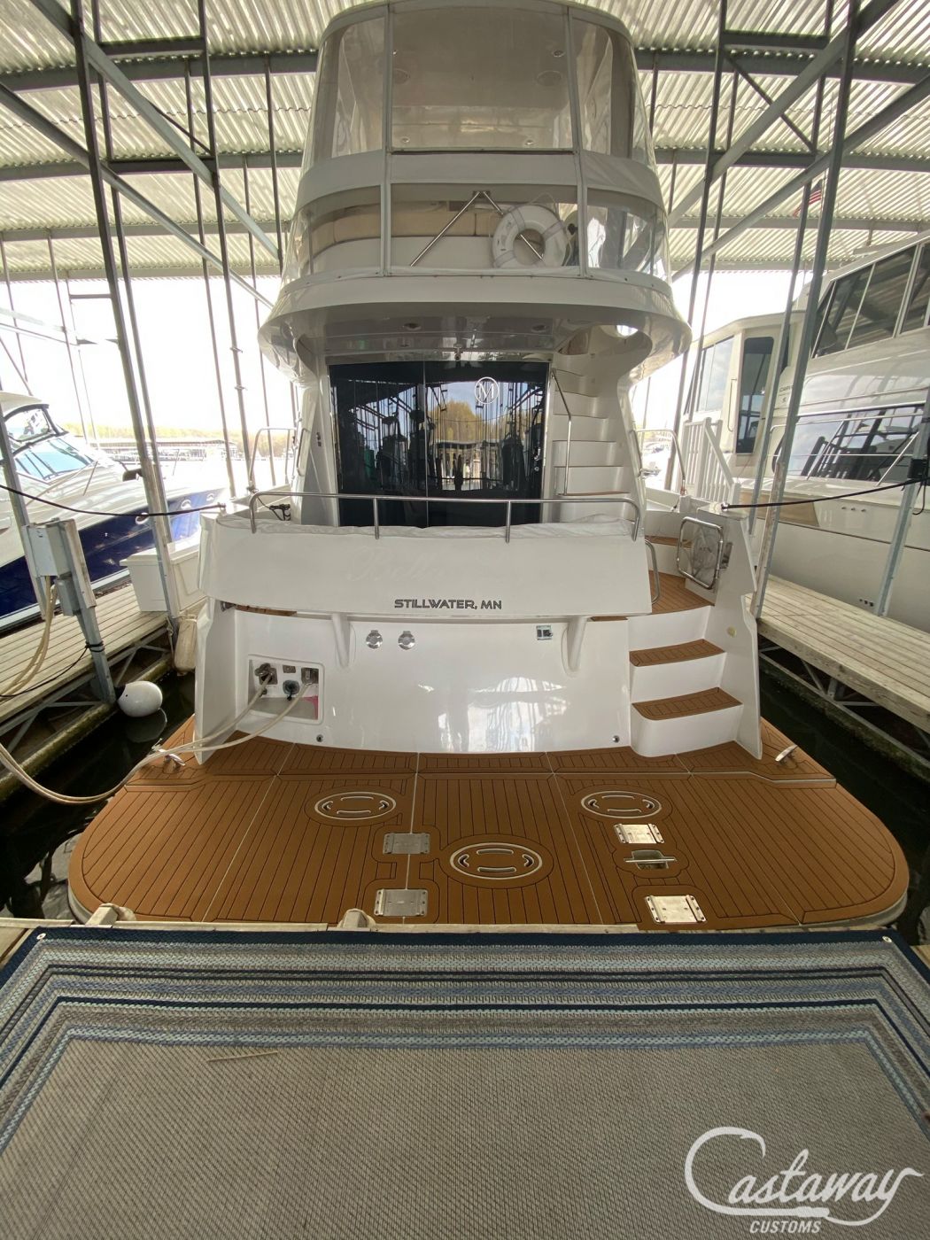 50 Marquis SeaDek Flooring