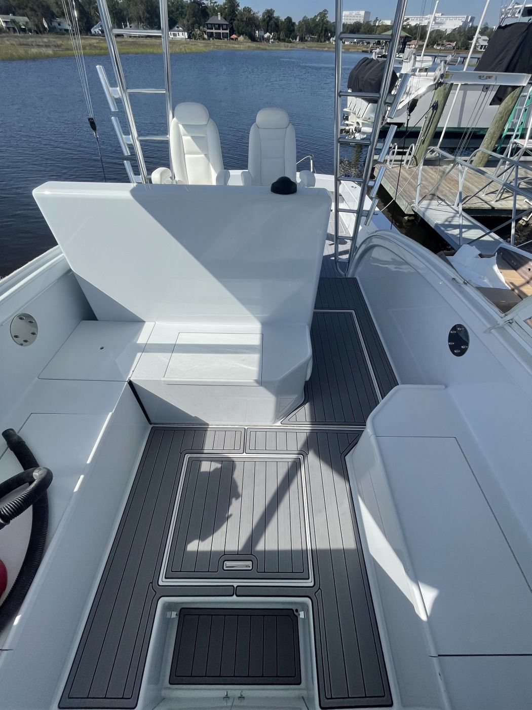SeaDek Install on 41 Fitz