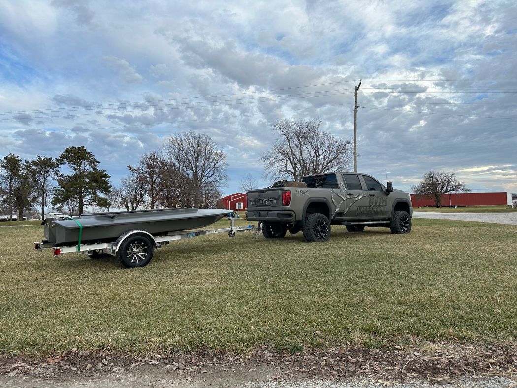 Perfect Single Axle for a our friends at County Line Duck Boats headed to South Carolina
