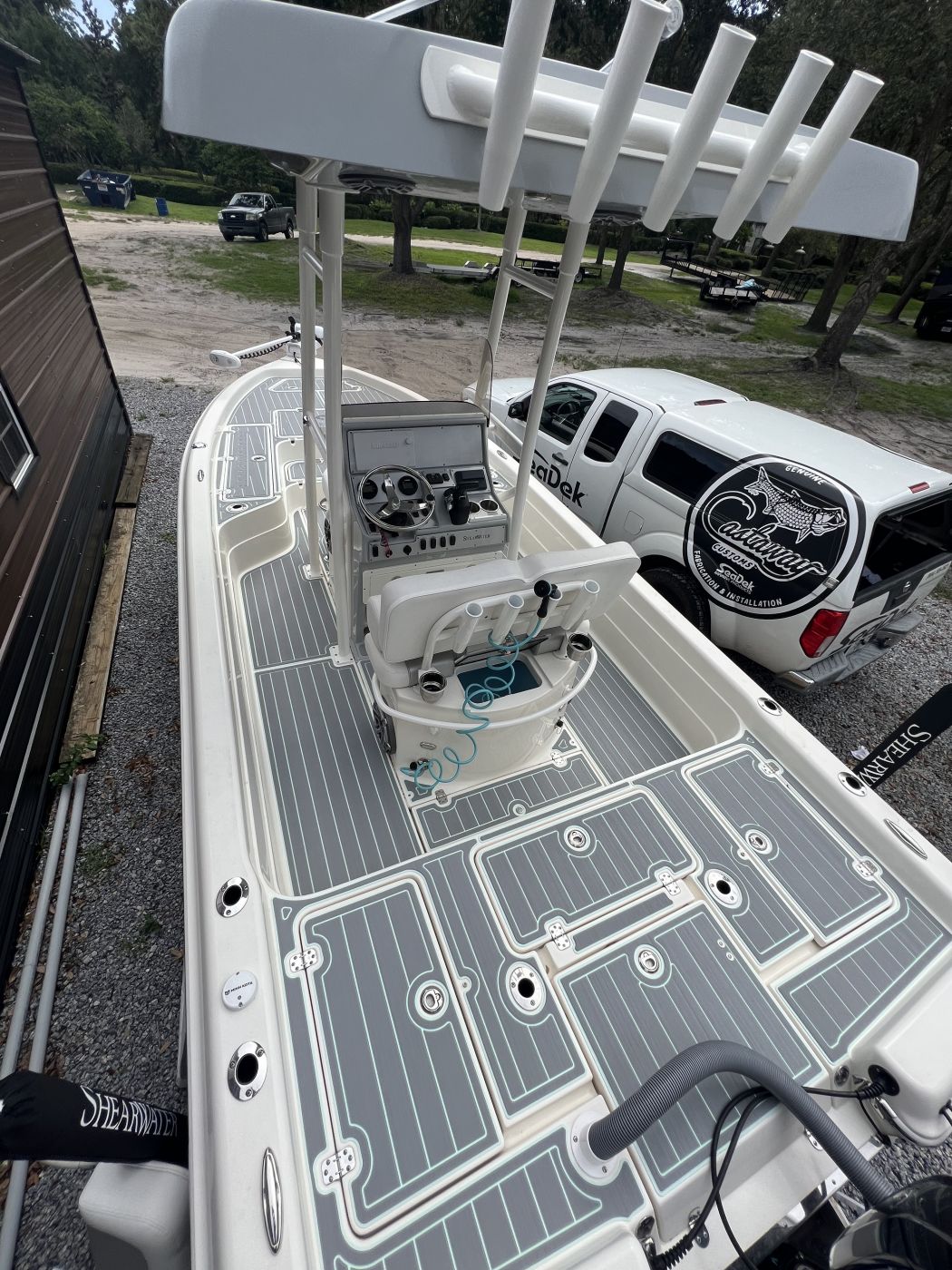 Shearwater 23 SeaDek Flooring