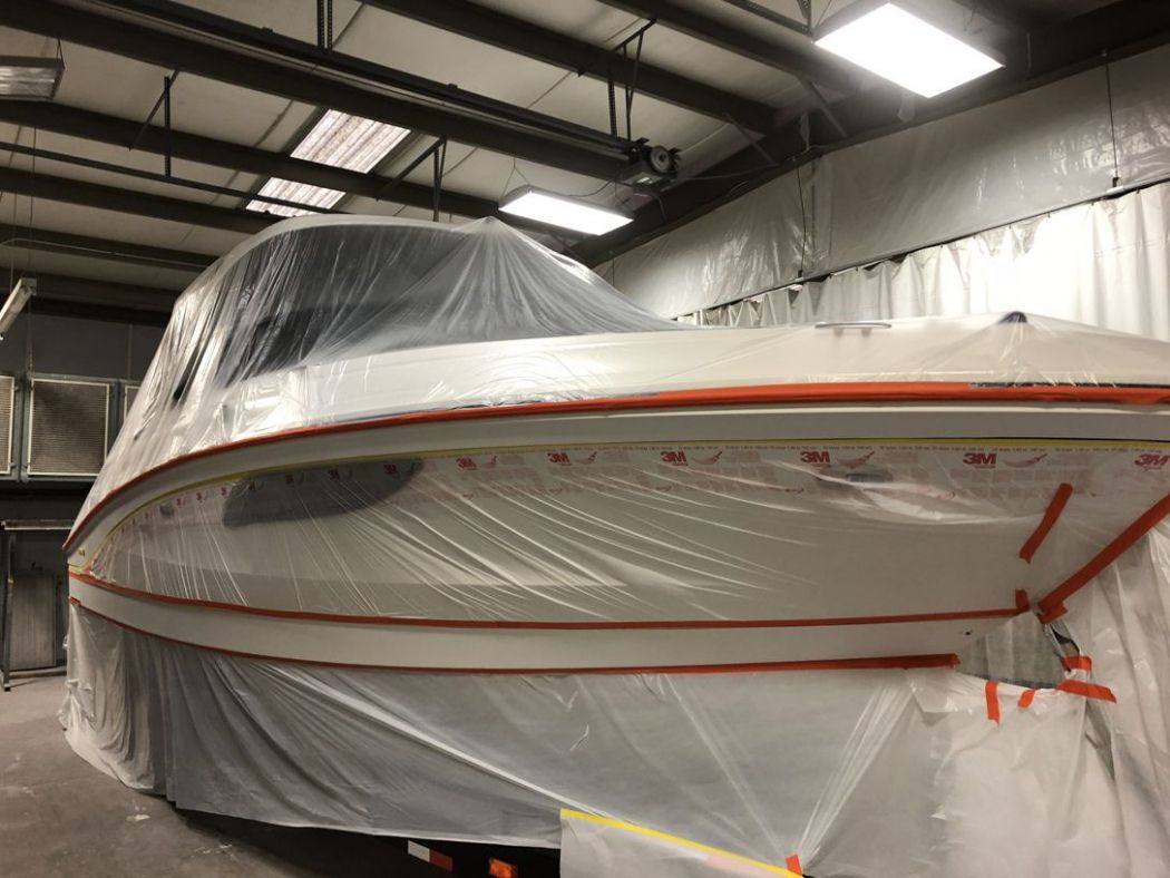 2018 Sea Ray 350 SLX Paint