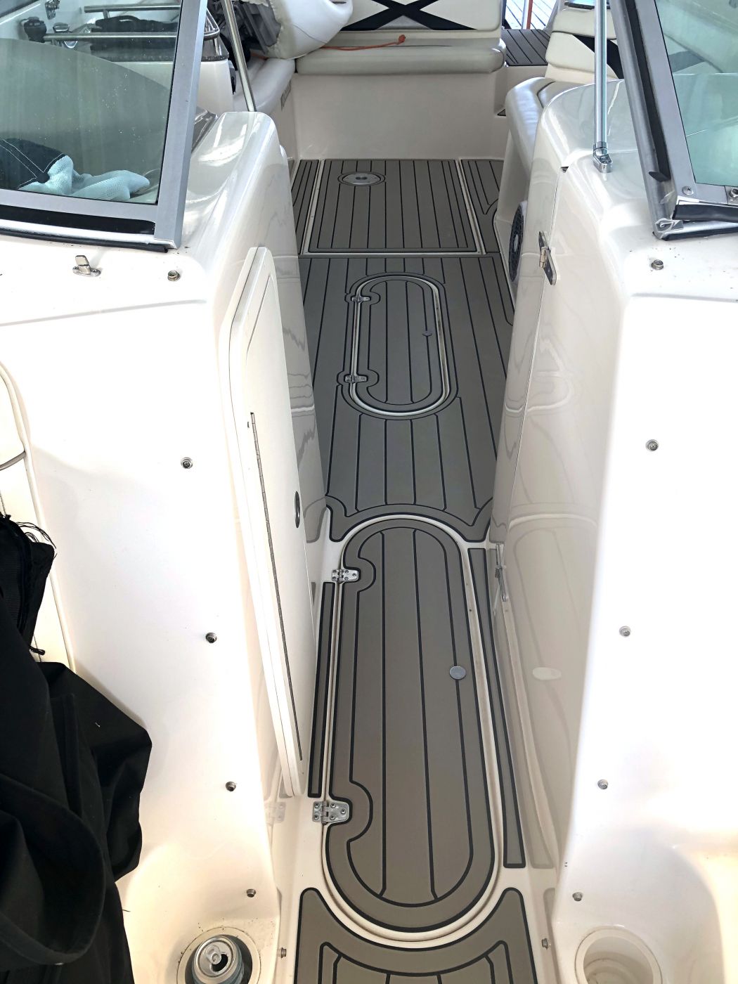 2004 Rinker Captiva 282 AquaTraction