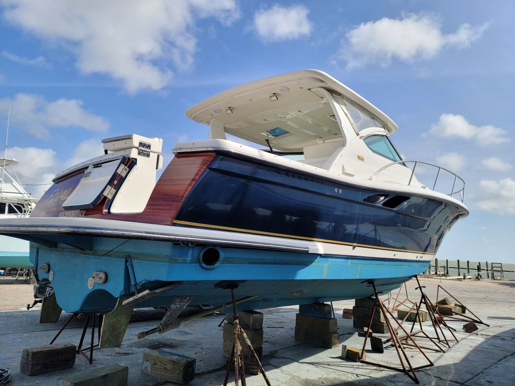 Tiara 380 Shrink Wrap, Rockport, TX