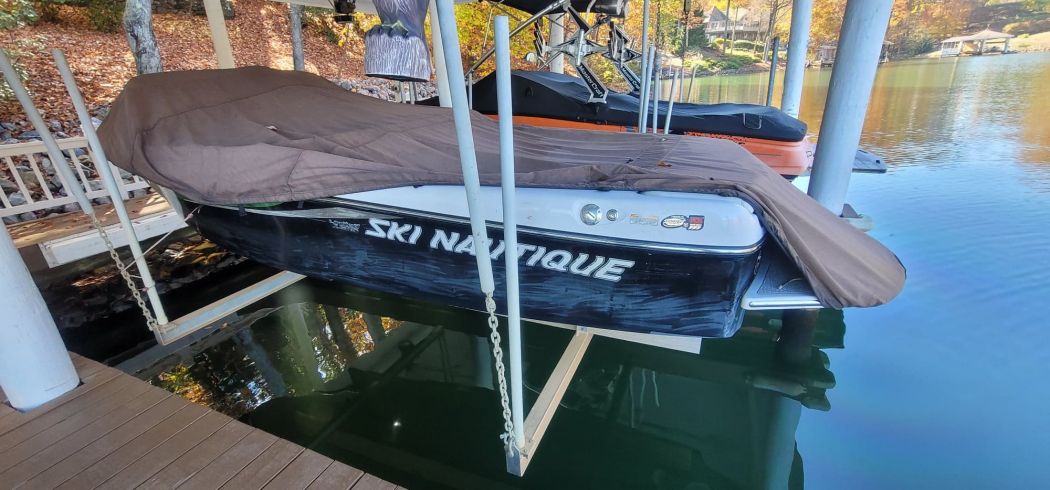 Ski Nautique Gel Coat Restoration