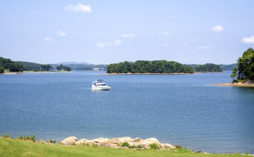 Lanier Marine Services